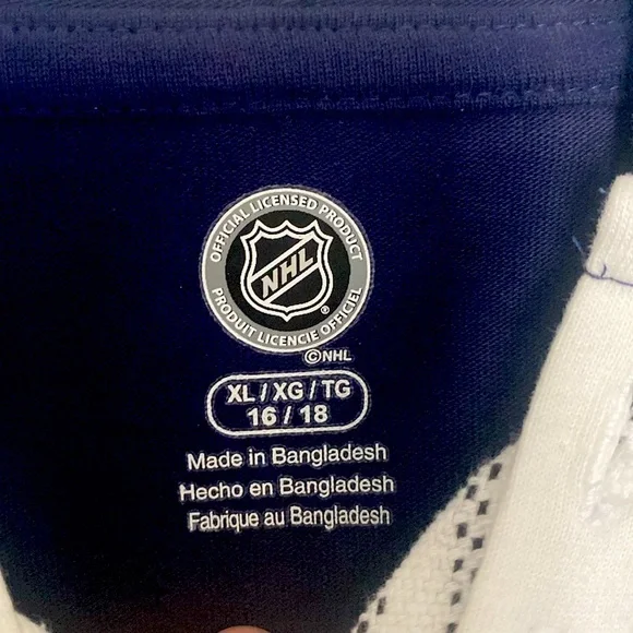 NWT [NHL] Seattle Kraken 🐙 Lace-Up Long-Sleeved Hooded Top Women’s Sz XL 16/18 - Picture 5 of 9